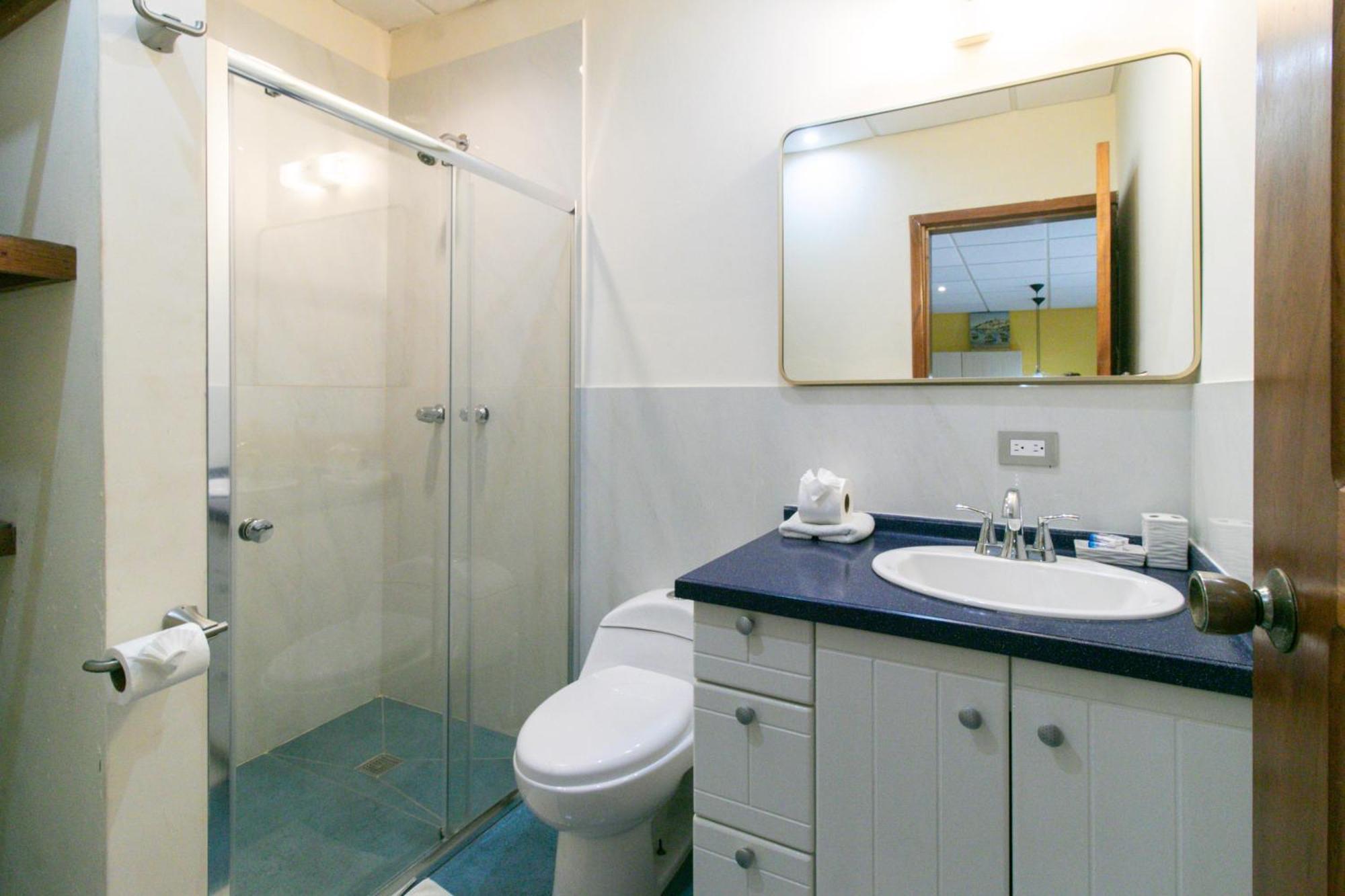 Aqua Point Condos Rentals Bocas del Toro Eksteriør bilde